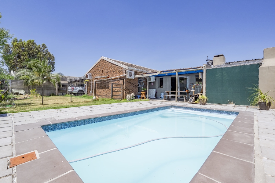 4 Bedroom Property for Sale in Bonnie Brae Western Cape